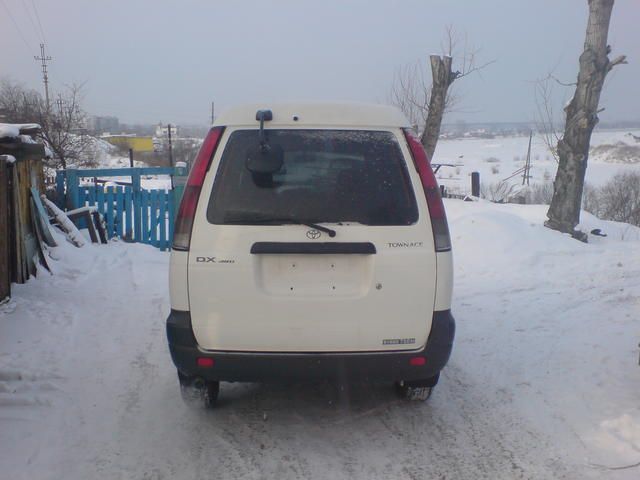 2000 Toyota Town Ace