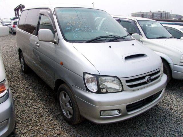 2000 Toyota Town Ace