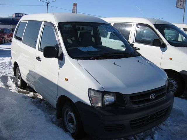 2000 Toyota Town Ace