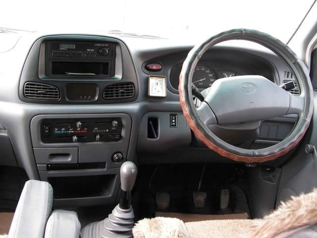 2001 Toyota Town Ace