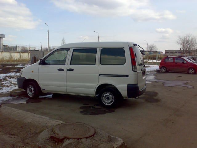 2001 Toyota Town Ace