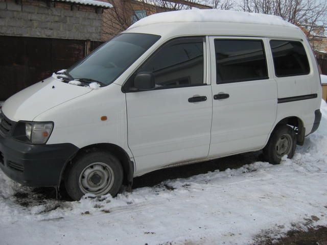 2002 Toyota Town Ace