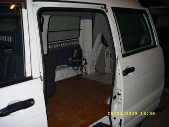2002 Toyota Town Ace Pictures