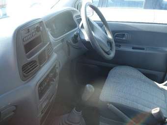 2002 Toyota Town Ace Pictures