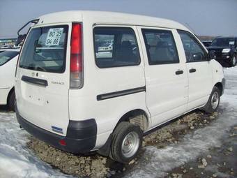2002 Toyota Town Ace Images