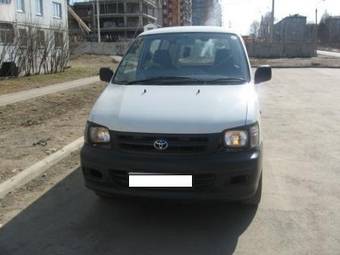 2002 Toyota Town Ace Wallpapers