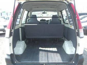 2002 Toyota Town Ace Photos