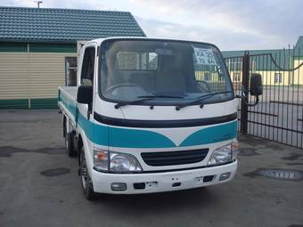 2002 Toyota Town Ace Photos