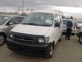 2002 Toyota Town Ace Images
