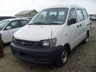 2002 Toyota Town Ace Pictures