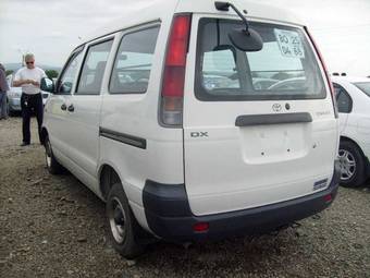 2002 Toyota Town Ace Pictures