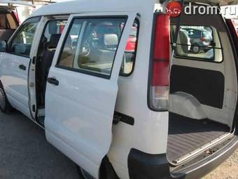 2002 Toyota Town Ace Images