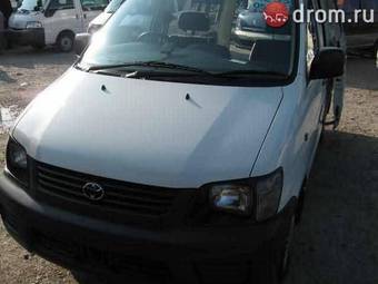 2002 Toyota Town Ace Pics