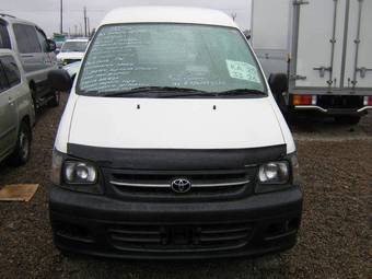 2002 Toyota Town Ace Pics