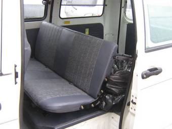 2002 Toyota Town Ace Photos