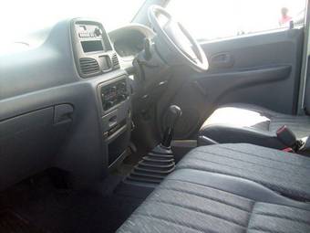 2002 Toyota Town Ace Photos