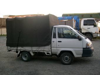 2002 Toyota Town Ace Photos