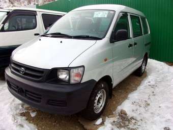 2003 Toyota Town Ace Pictures