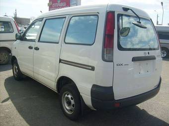 2003 Toyota Town Ace Pictures