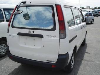 2003 Toyota Town Ace Pictures