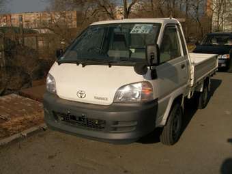 2004 Toyota Town Ace Pictures