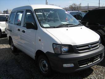 2004 Toyota Town Ace Pictures