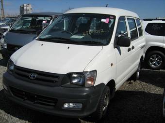 2004 Toyota Town Ace Pictures