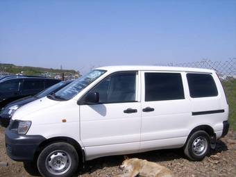 2005 Toyota Town Ace Pictures