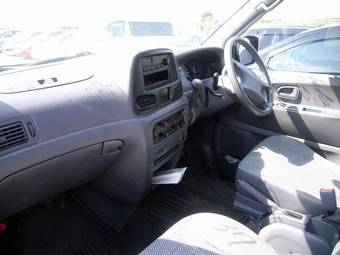 2005 Toyota Town Ace Wallpapers