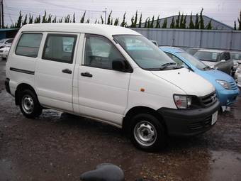 2005 Toyota Town Ace Wallpapers