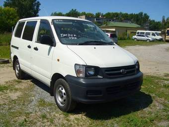 2005 Toyota Town Ace Images