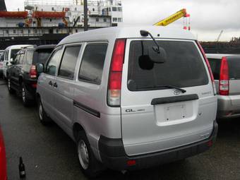 2006 Toyota Town Ace Photos