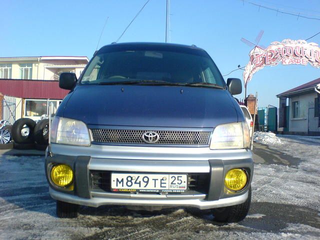 1996 Toyota Town Ace Noah