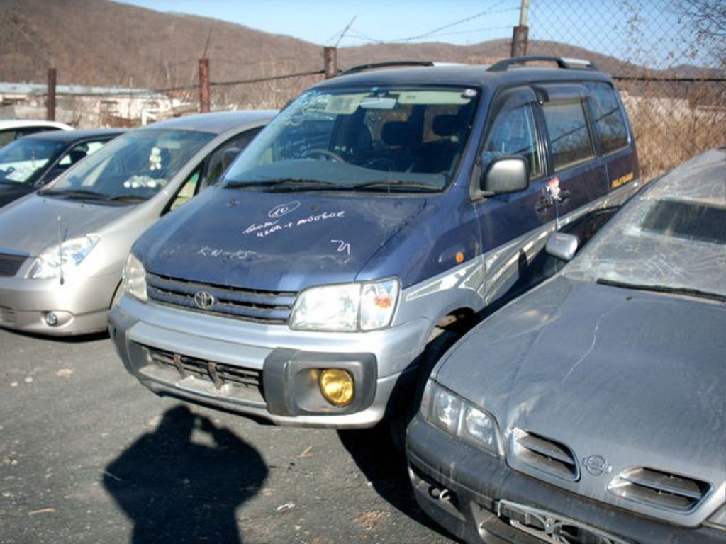 1996 Toyota Town Ace Noah