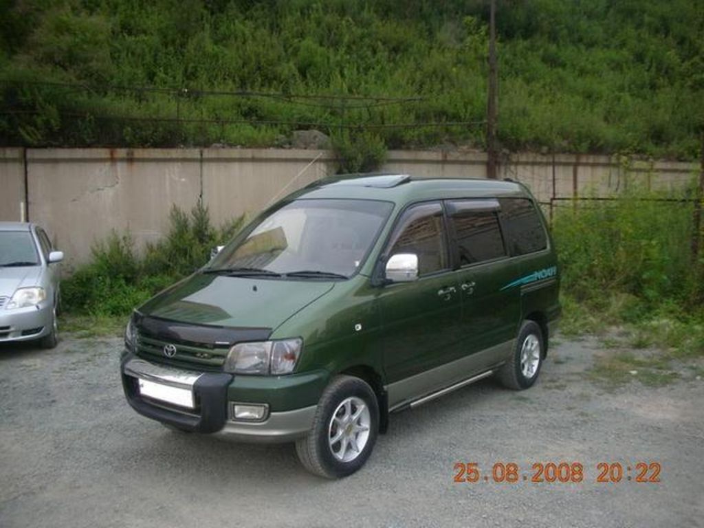 1996 Toyota Town Ace Noah