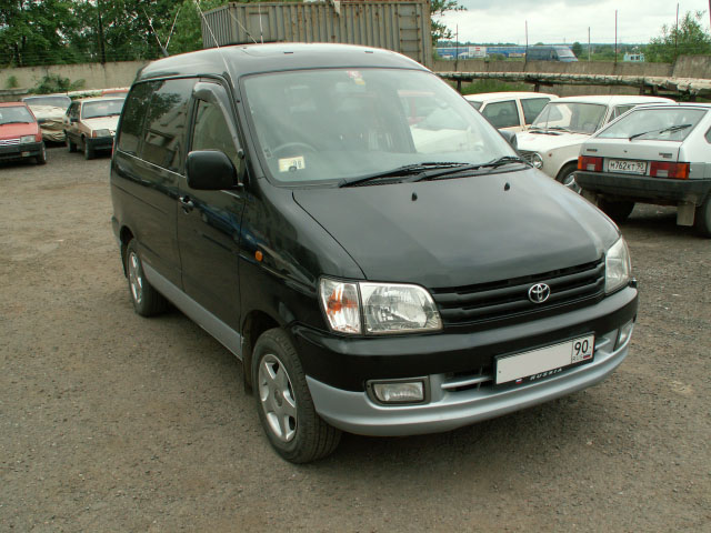 1997 Toyota Town Ace Noah