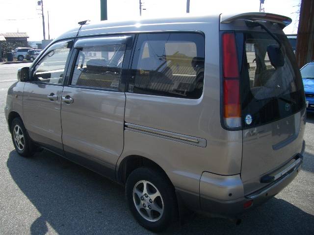 1997 Toyota Town Ace Noah