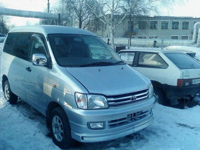 1997 Toyota Town Ace Noah