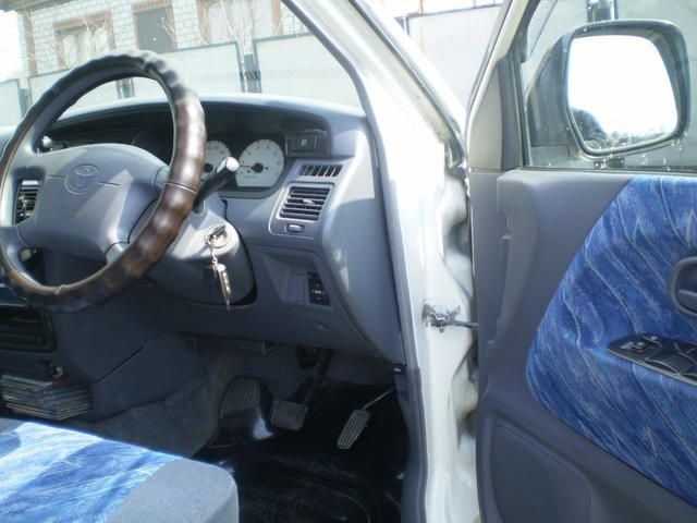 1997 Toyota Town Ace Noah