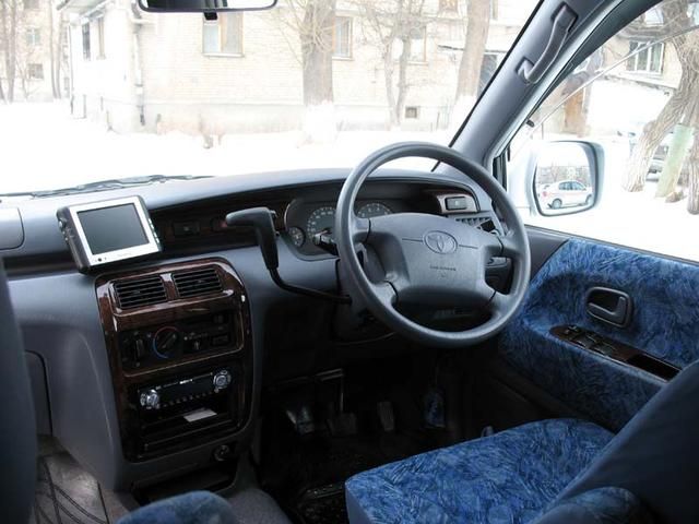 1997 Toyota Town Ace Noah