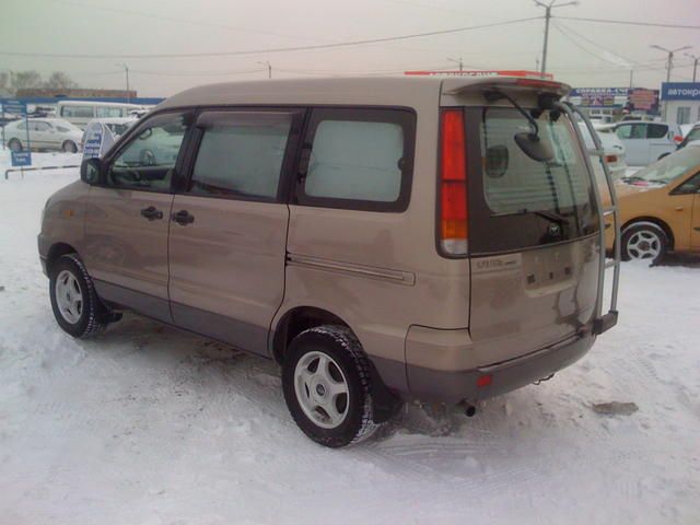1997 Toyota Town Ace Noah