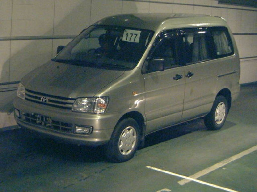 1997 Toyota Town Ace Noah