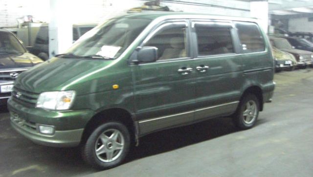 1997 Toyota Town Ace Noah