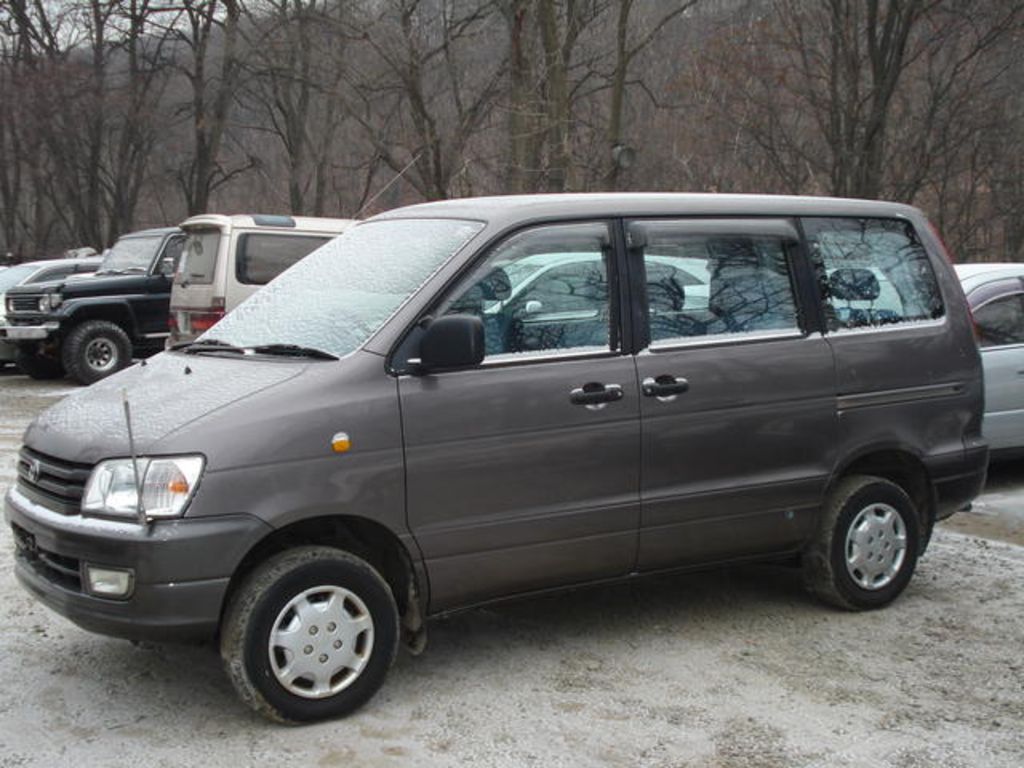 1997 Toyota Town Ace Noah