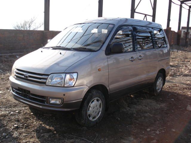 1997 Toyota Town Ace Noah