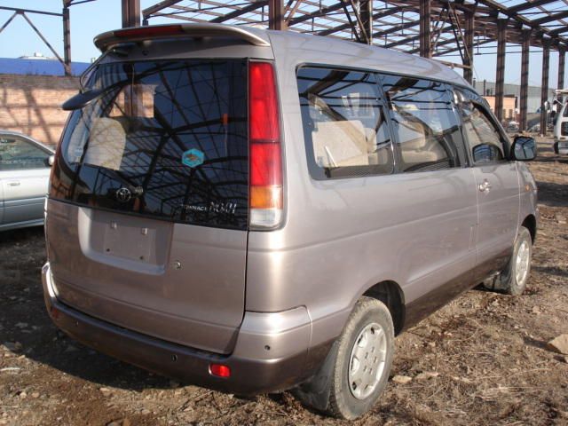 1997 Toyota Town Ace Noah