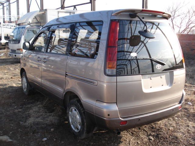 1997 Toyota Town Ace Noah