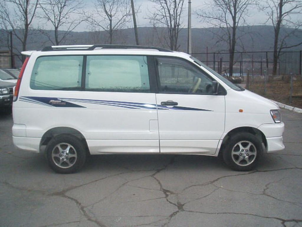 1997 Toyota Town Ace Noah