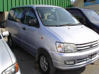 1997 Toyota Town Ace Noah Photos