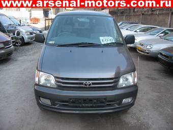 1997 Toyota Town Ace Noah Photos